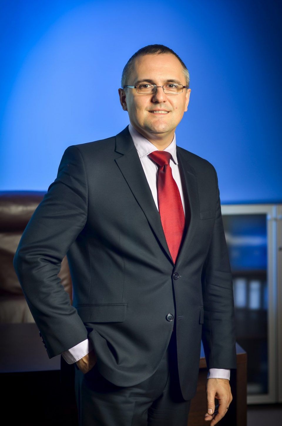 Robert Zanescu, Marketing and Communication Director